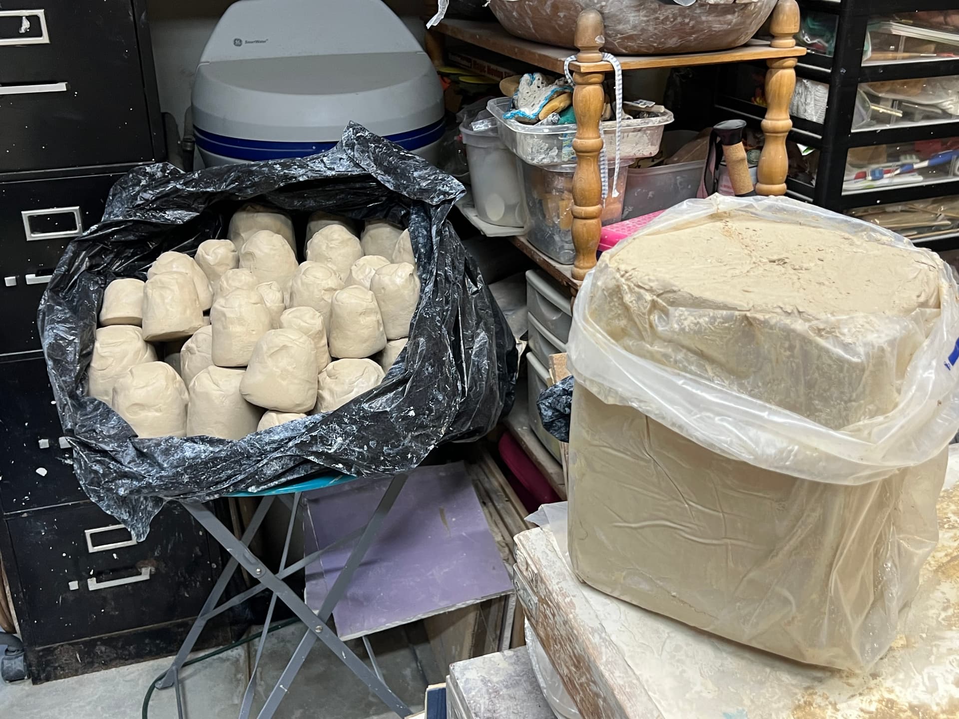The Creative Process Behind My Hand-Thrown Pottery preview 1